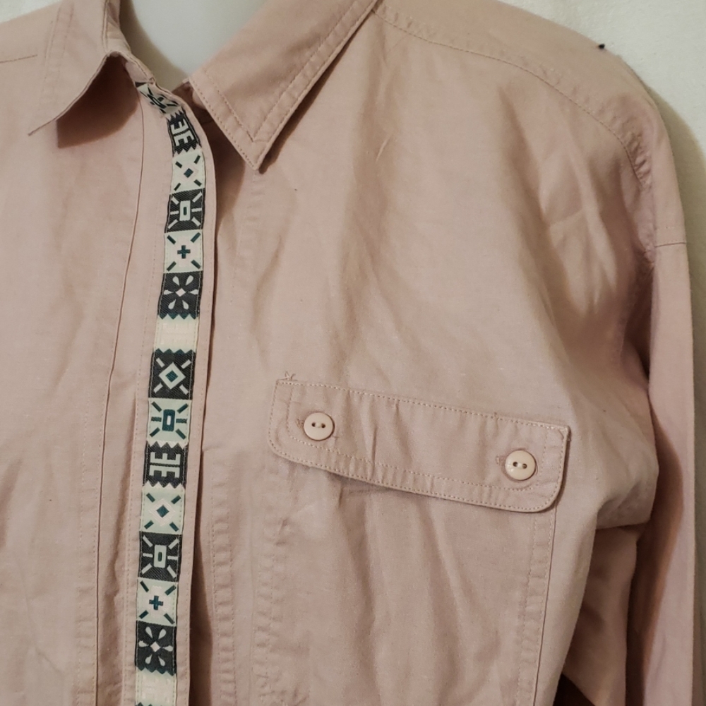 Pink Button down shirt - Picture 2 of 3